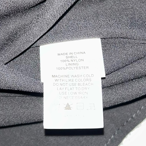 Womens Sleeveless Knee-Length Halter Dress size medium - Picture 9 of 9